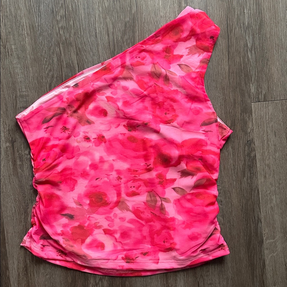 One-Shoulder Floral Top - Picture 3 of 3